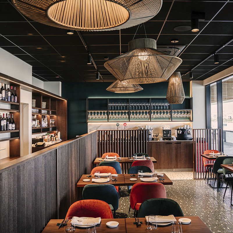 Carlo Ferrando [kombu design] / Ignasi Paré [ignasipare design studio]