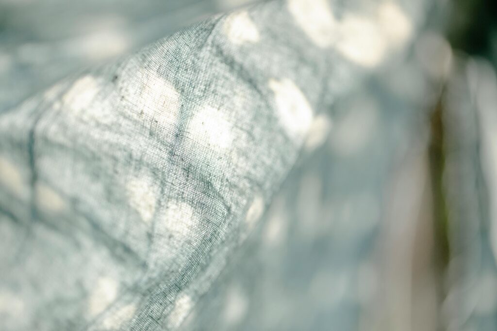 on true noticing — that transmutation of looking into seeing